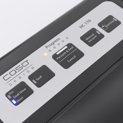 Vakuumiergerät mit Knöpfen für verschiedene Funktionen, darunter Vakuumieren und Versiegeln.