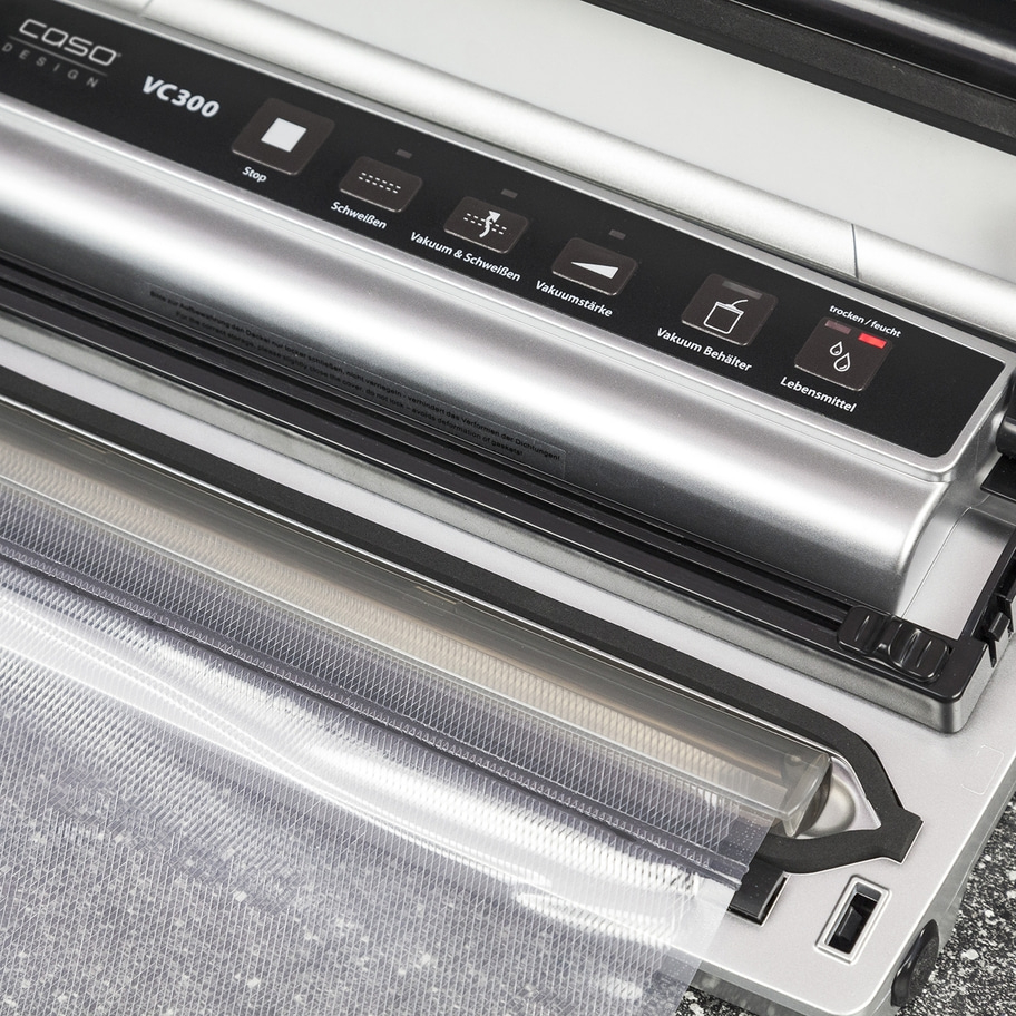 Vakuumiergerät mit Bedienfeld und verschiedenen Funktionen für Lebensmittelverpackung.